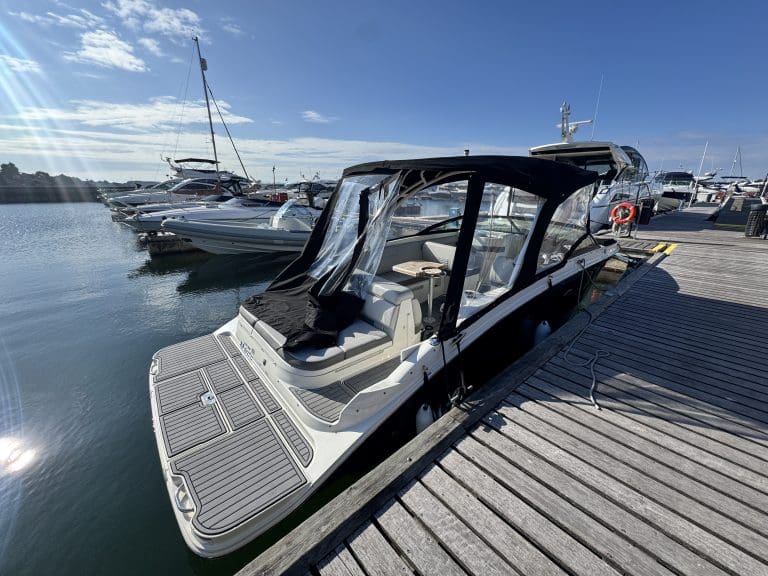 Sea Ray SDX 270 — photo 7