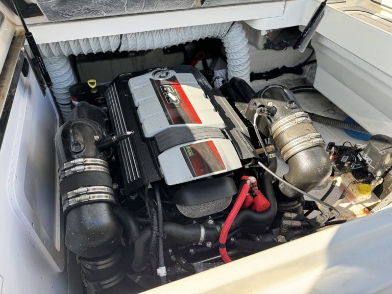 Sea Ray SDX 270 — photo 20